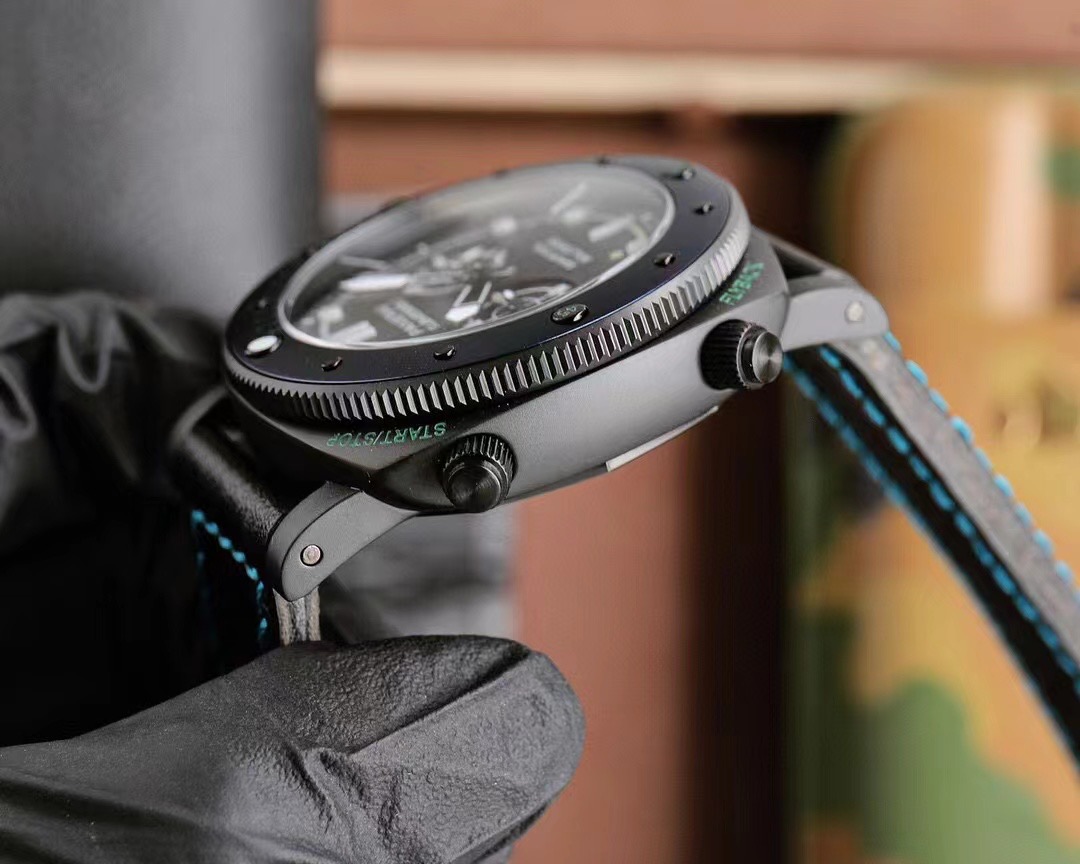 Panerai Black Rubber Dive Watch - Panerai Submersible Marina Militare - Image 4