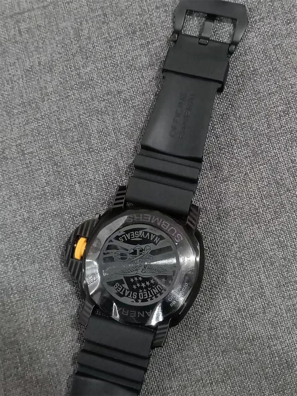 Panerai Navy Seals Carbon - Panerai Submersible Navy Seals Carbon Dial - Image 3
