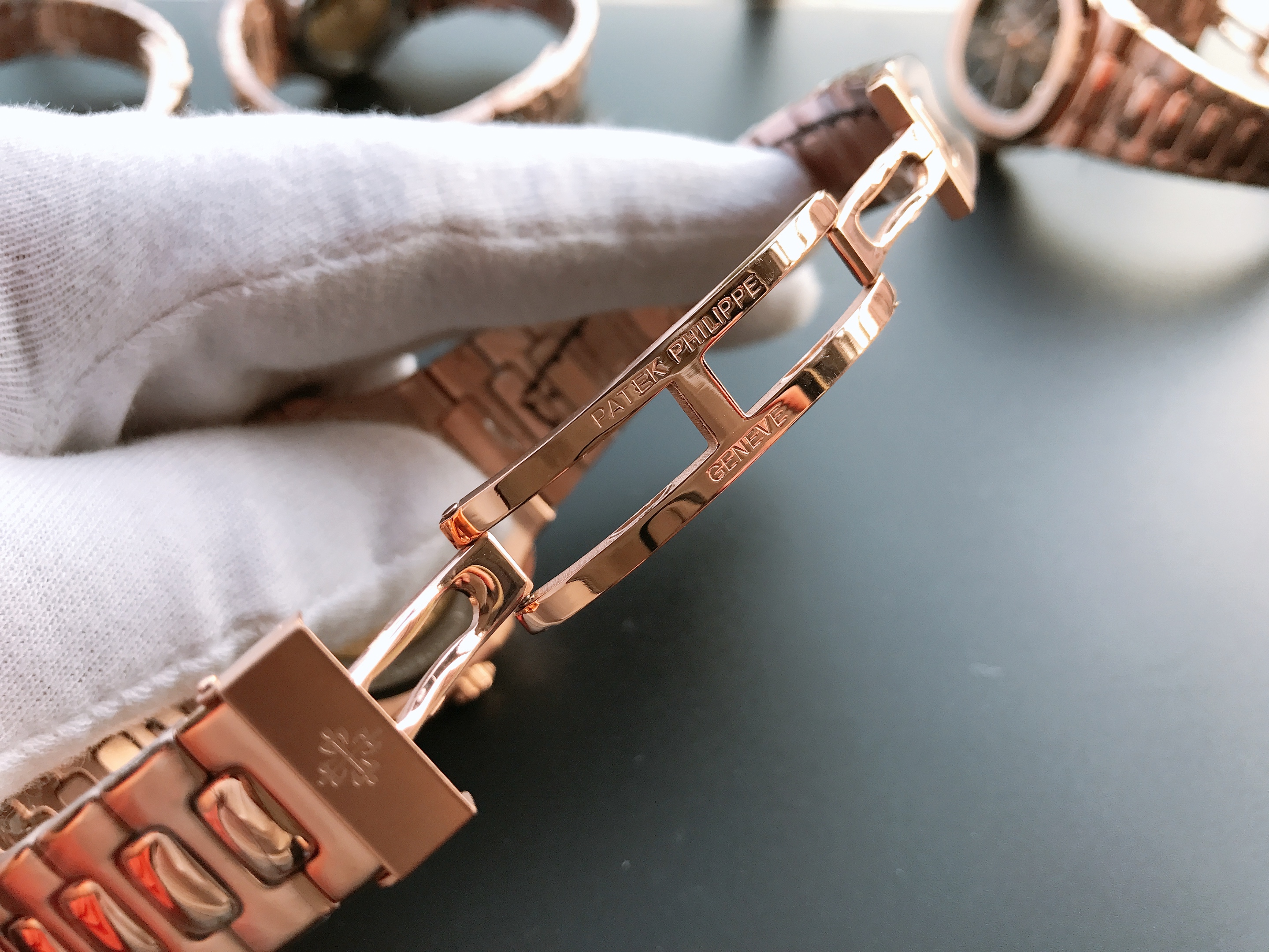 brown Patek Philippe Rose Gold Nautilus - Patek Philippe Rose Gold - Image 2