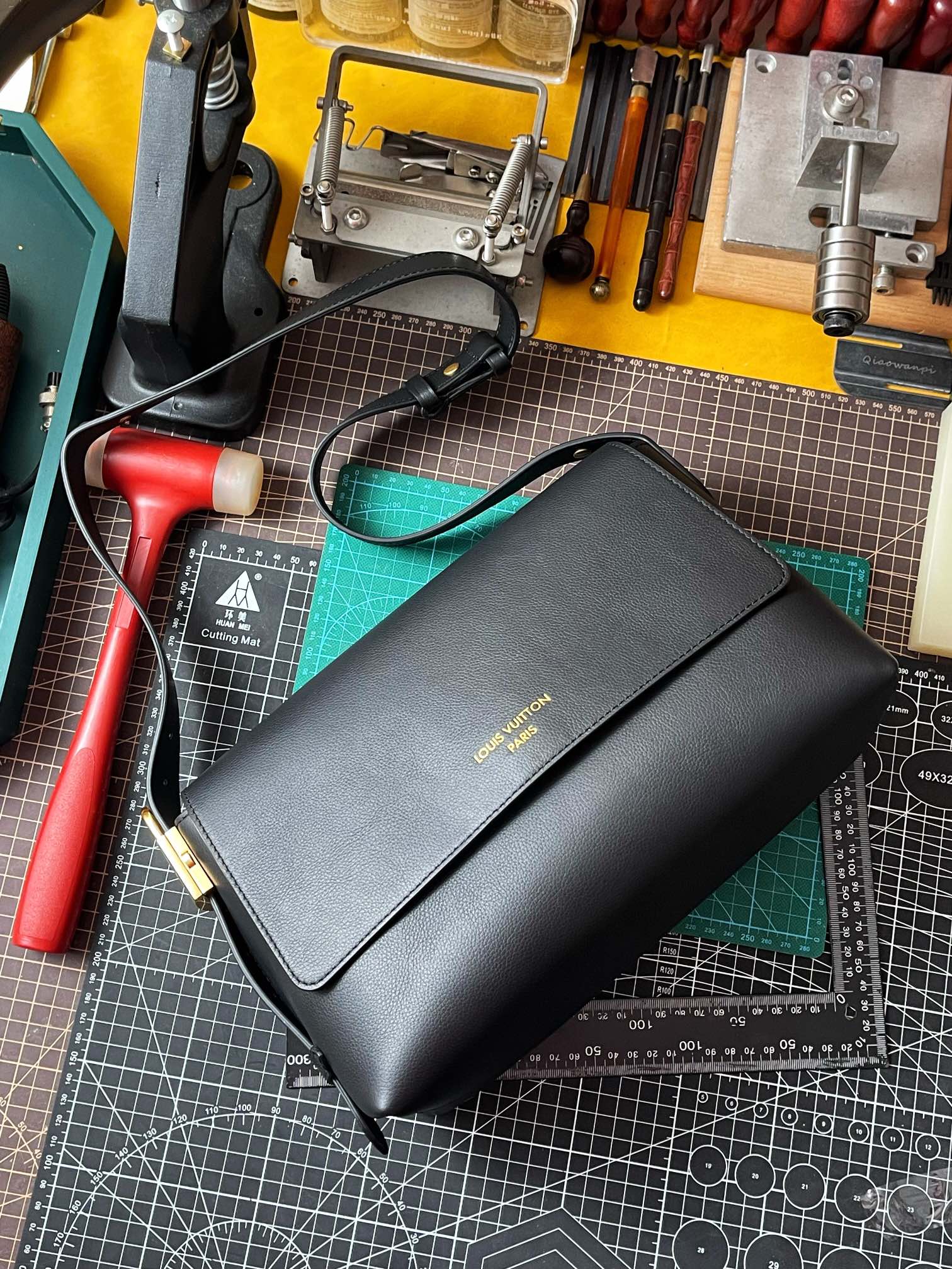 Patrizia Pepe Small Astral Leather Crossbody Bag | Black