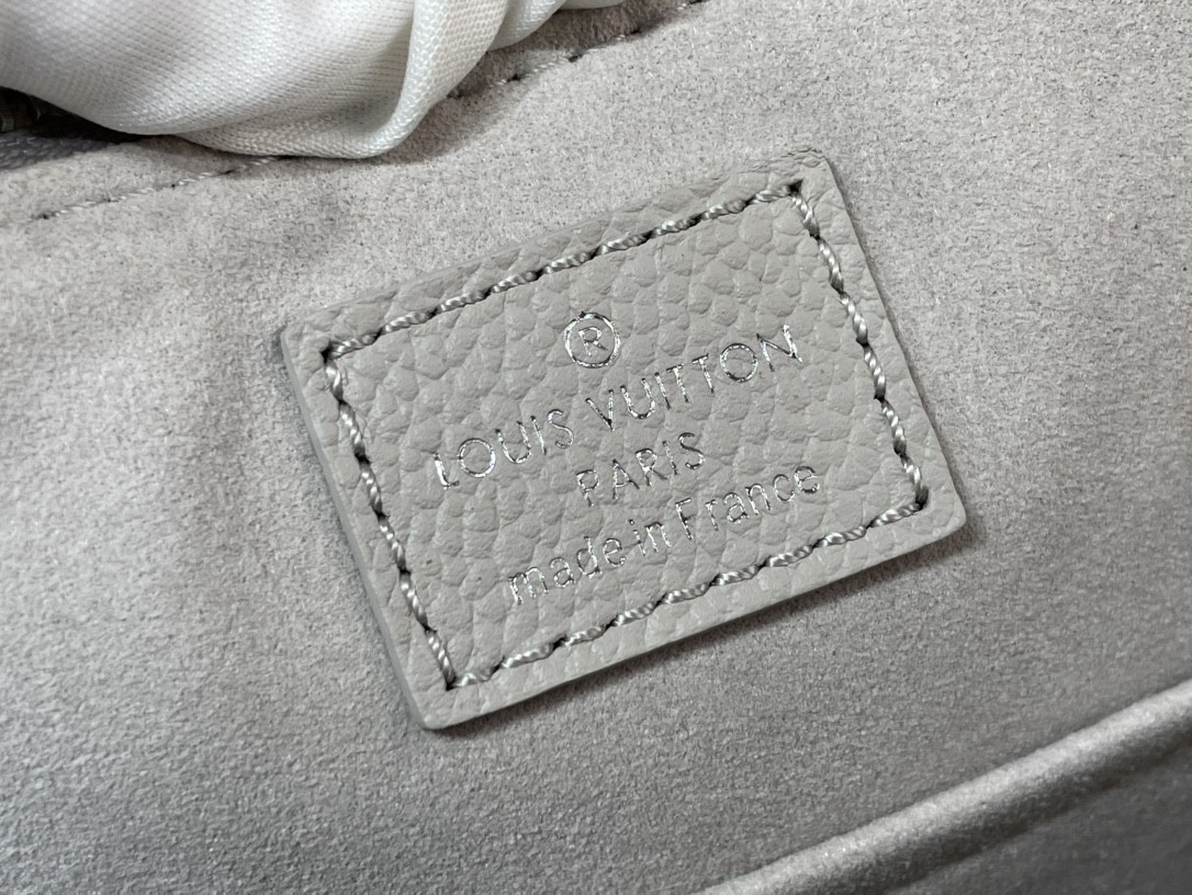 Petit Palais Monogram Empreinte Leather - Women -Louis Vuitton