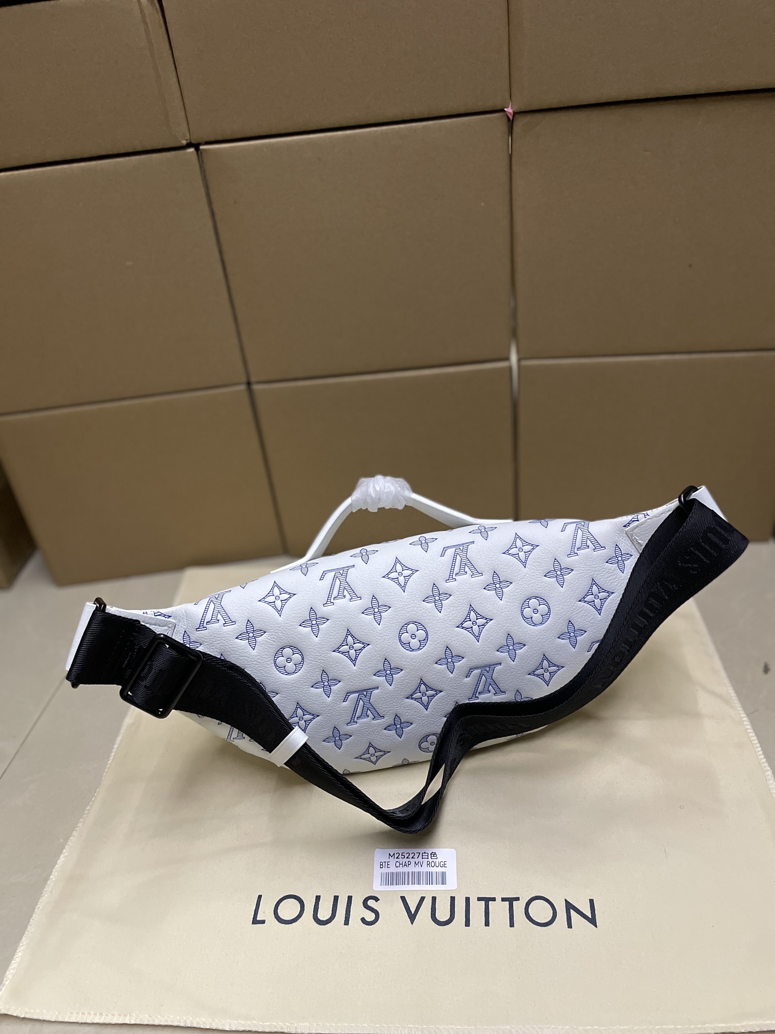 Pochete Belt Bag Rush Bumbag Louis Vuitton Rush Bumbag 'White' M25227