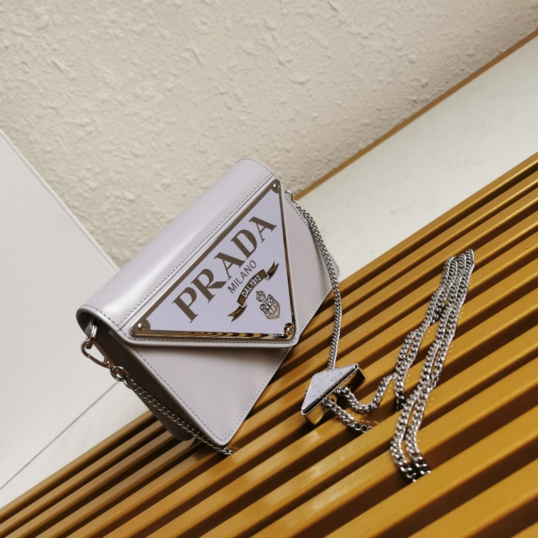 Prada Tiger Bag Prada grey  Hawaiian Leather Chain Shoulder Bag Prada The Lu
