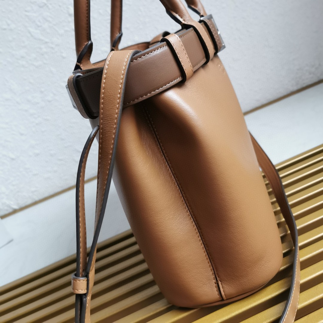 Prada Women´s Brown Buckle Leather Bag Others –