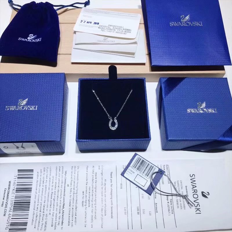 Swarovski Towards Horseshoe Necklace – Silver Tone Lucky Charm