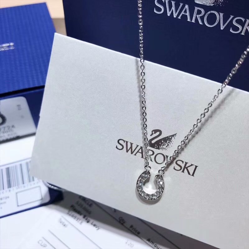 Swarovski Towards Horseshoe Necklace – Silver Tone Lucky Charm