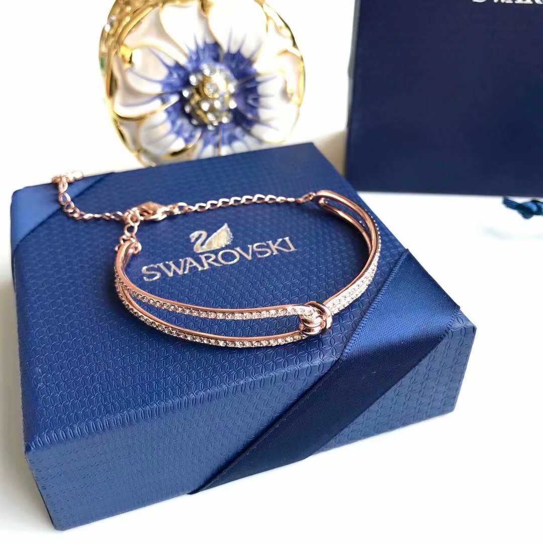 Swarovski Iconic Swan Rose Gold-Tone Plated Necklace
