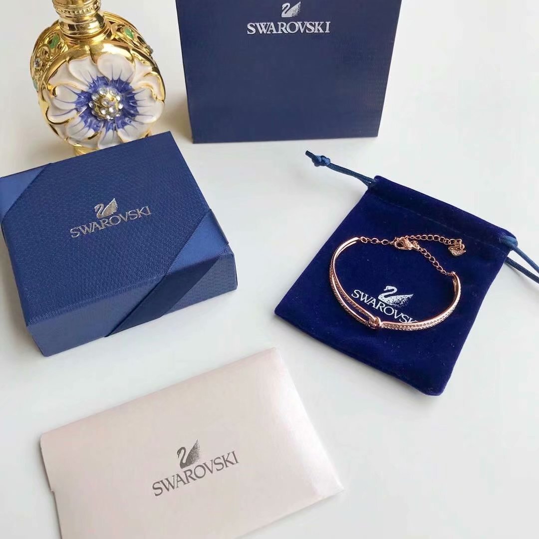 Swarovski Iconic Swan Rose Gold-Tone Plated Necklace