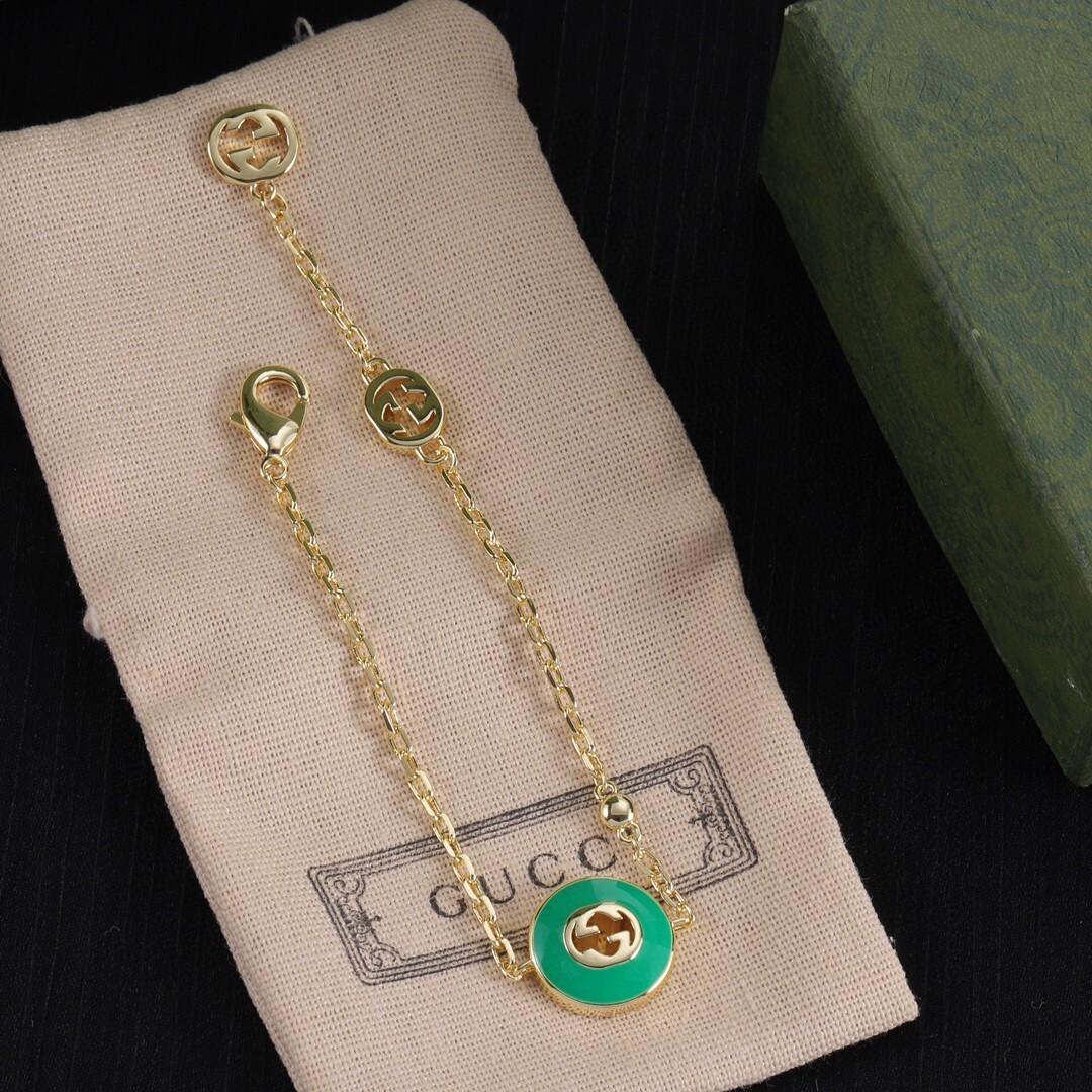 Gucci Interlocking G Bracelet – Premium Gold Finish