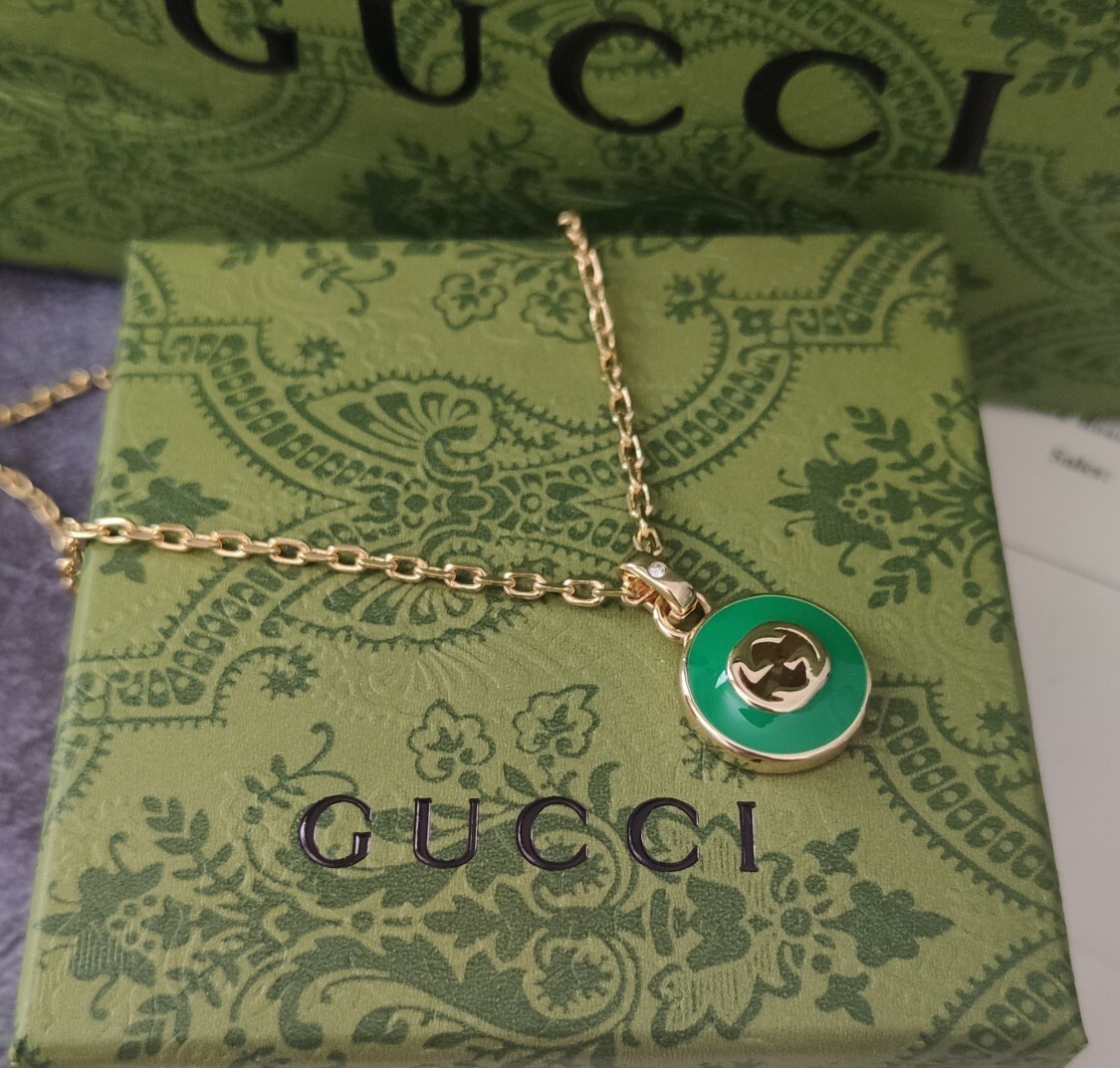 Gucci Green Enamel GG Necklace – Gucci Gold-Tone Green Enamel GG
