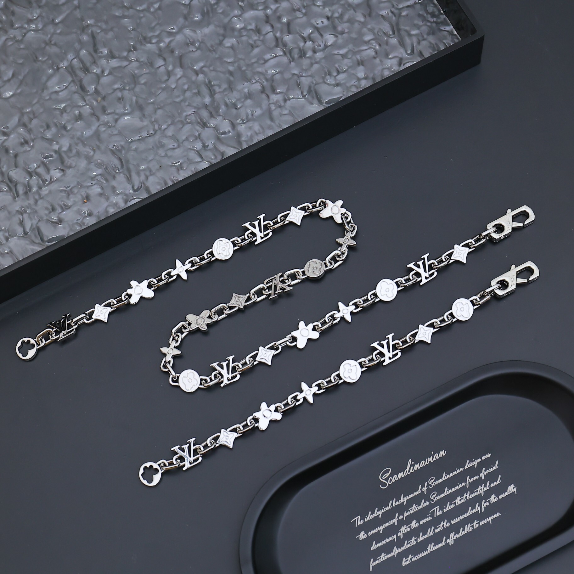 Premium Designer Inspired Bracelet – Silver Chain