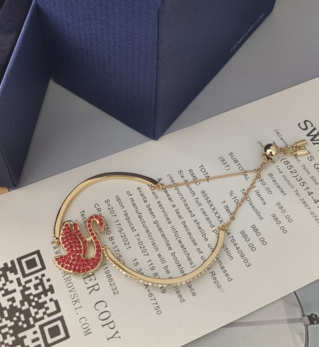Swarovski Iconic Swan Bracelet – Premium Quality