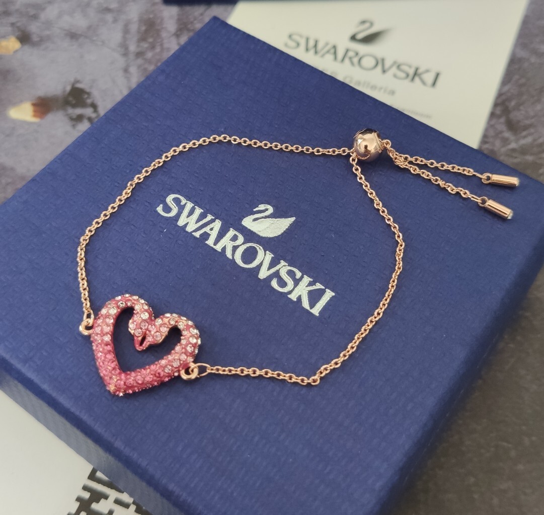 Swarovski Rose Gold Heart Bracelet – Premium Quality