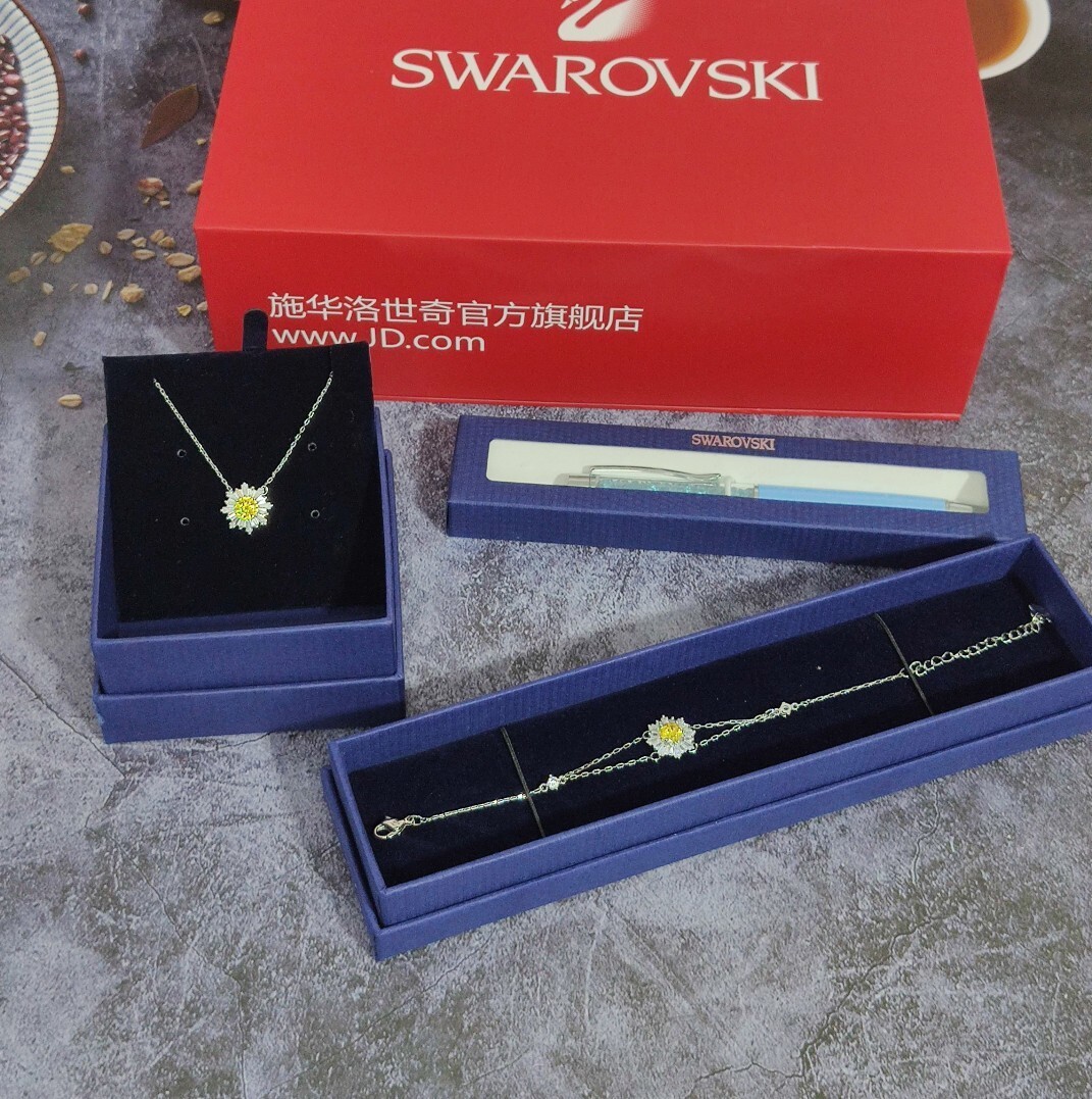 Swarovski Silver Sunflower Set – Necklace & Bracelet