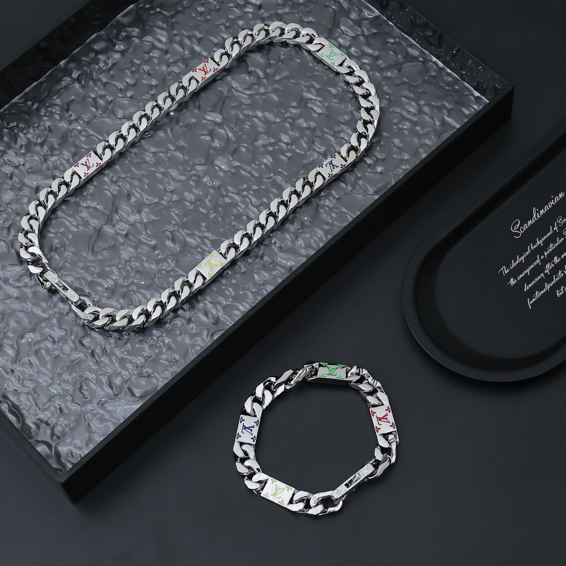 LV Silver Multicolor Chain Set – Louis Vuitton Silver Multicolor Chain