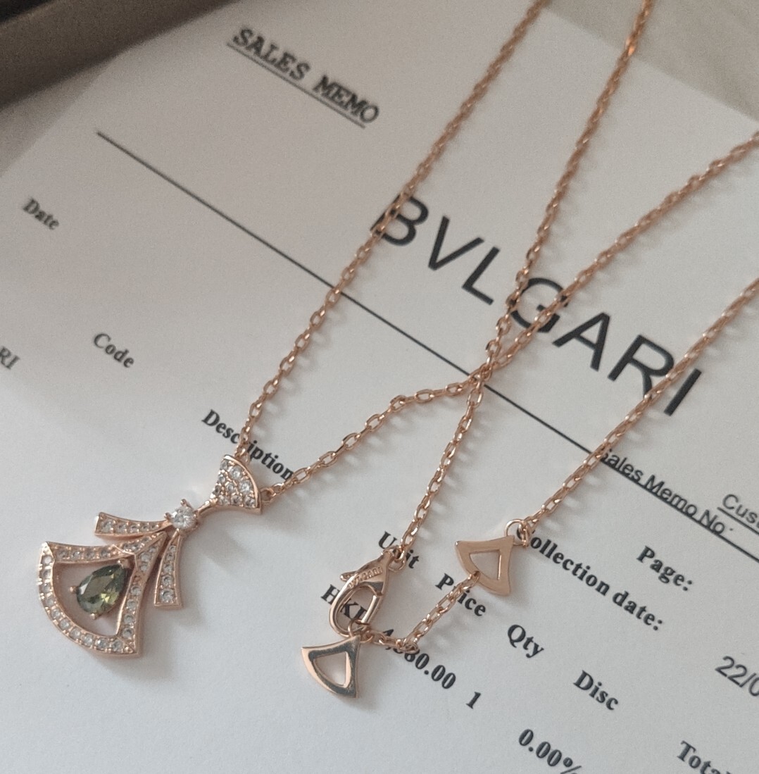 Bvlgari Rose Gold Divas’ Dream Malachite Necklace