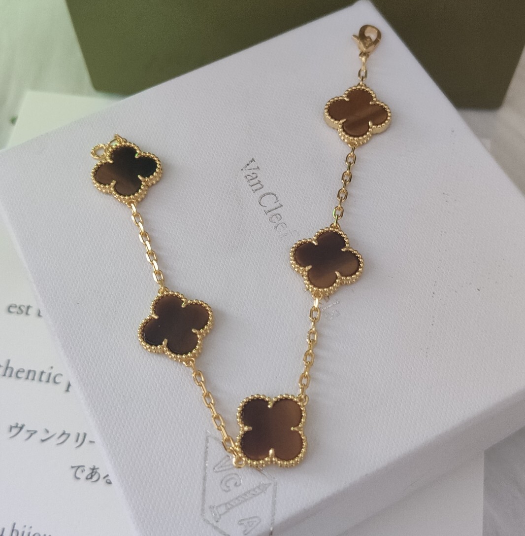 Van Cleef & Arpels Vintage Alhambra Bracelet 5 Motifs Tiger’s Eye