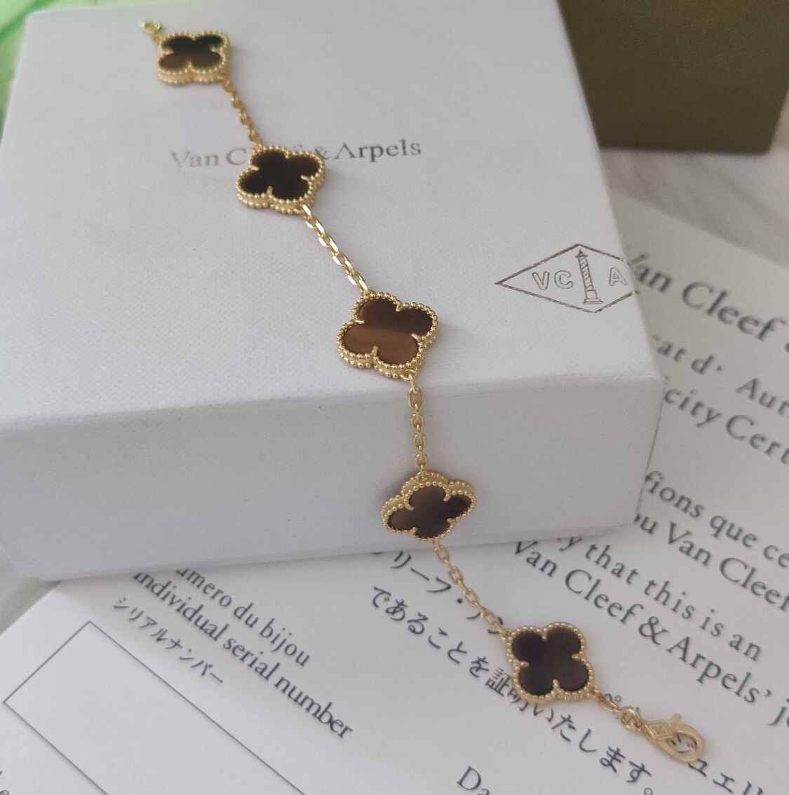 Van Cleef & Arpels Vintage Alhambra Bracelet 5 Motifs Tiger’s Eye