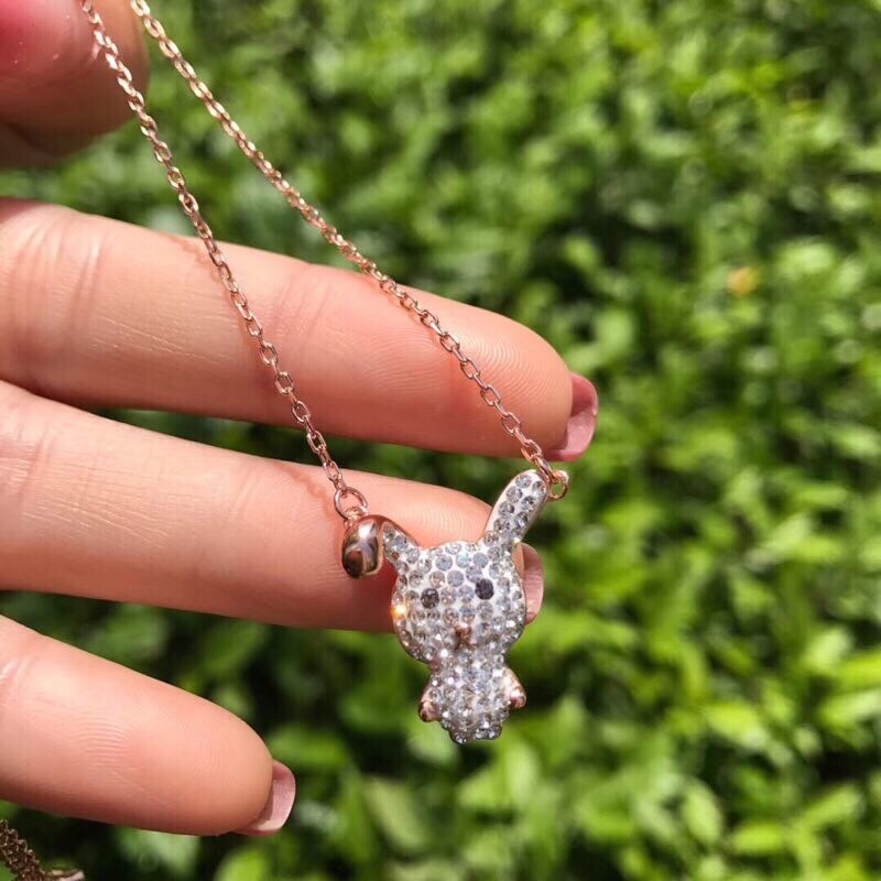 Swarovski Crystal Bunny Pendant Necklace – Rose Gold Finish