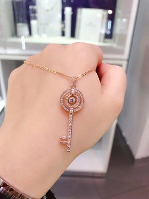 Swarovski Rose Gold Key Necklace – Swarovski Rose Gold Key Pendant