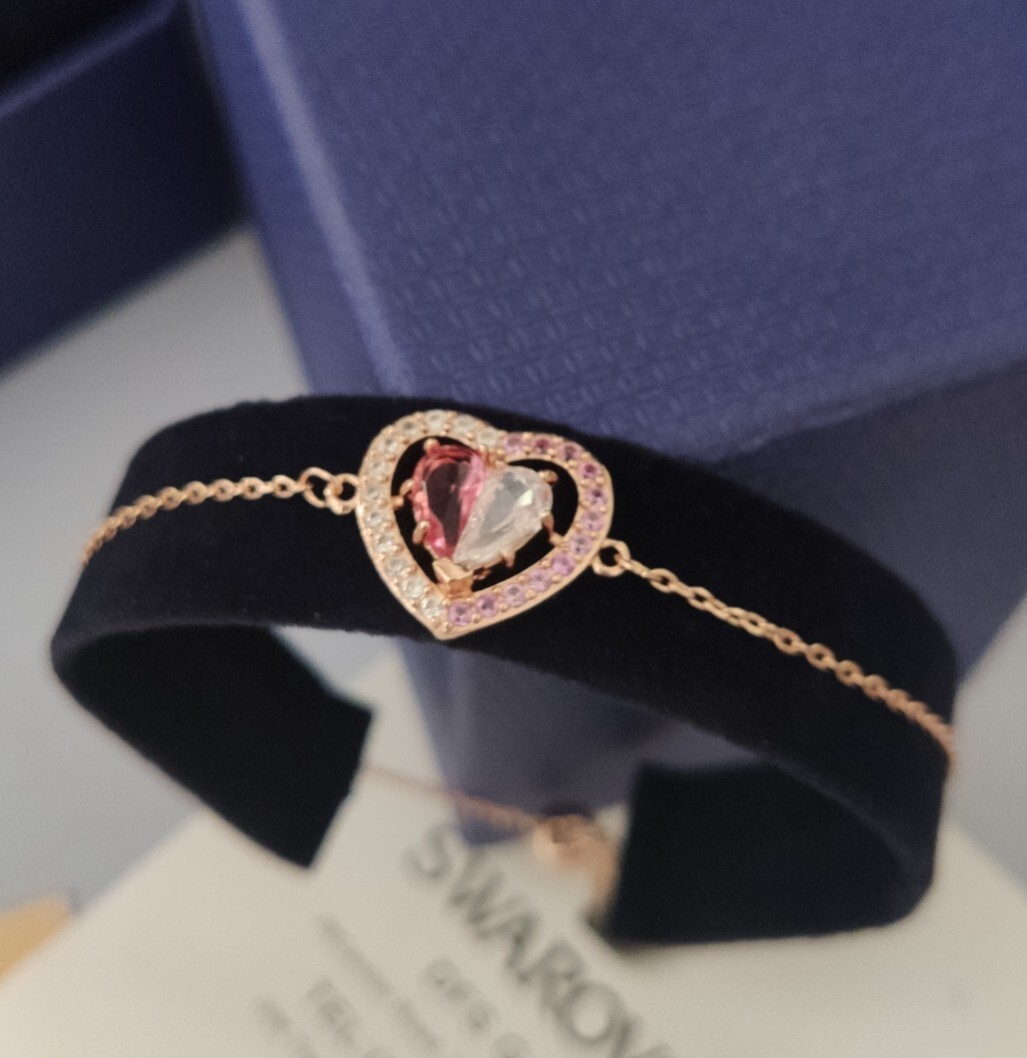 Swarovski Double Heart Bracelet – Premium Quality