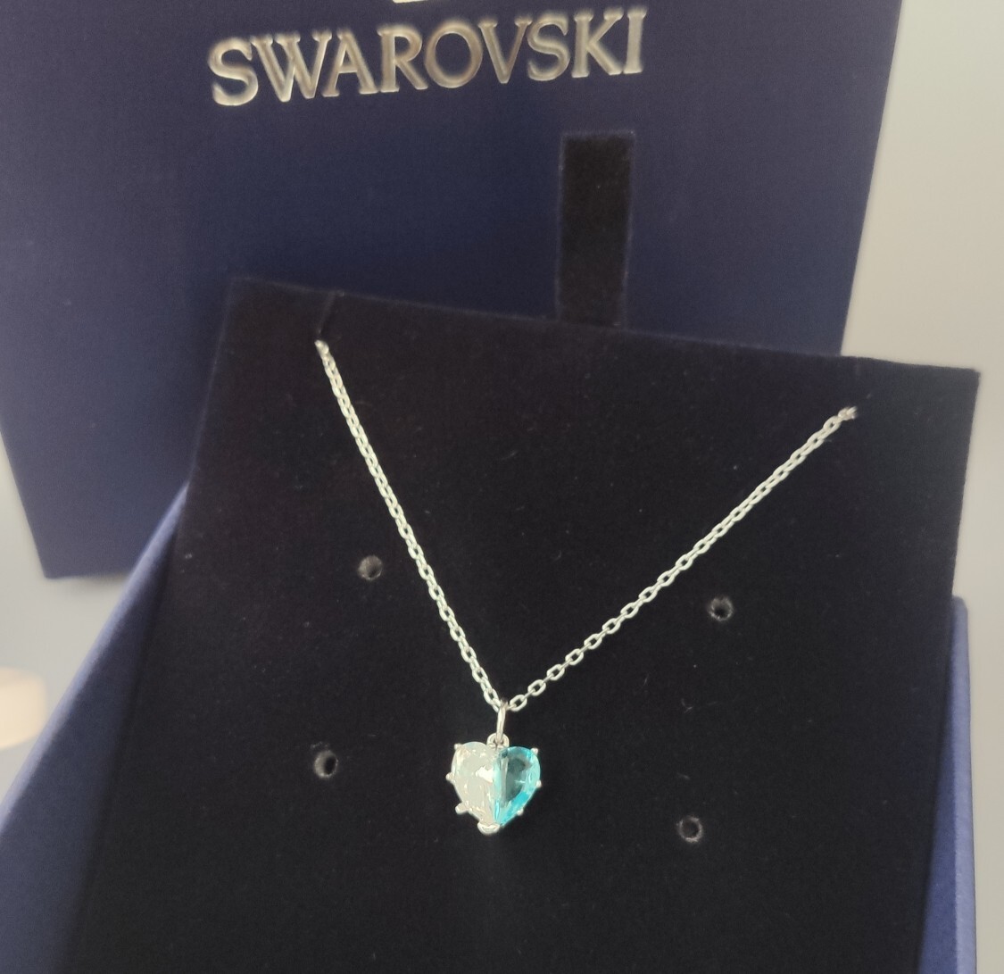 Swarovski Silver Blue Heart Necklace – Swarovski Silver & Blue Heart