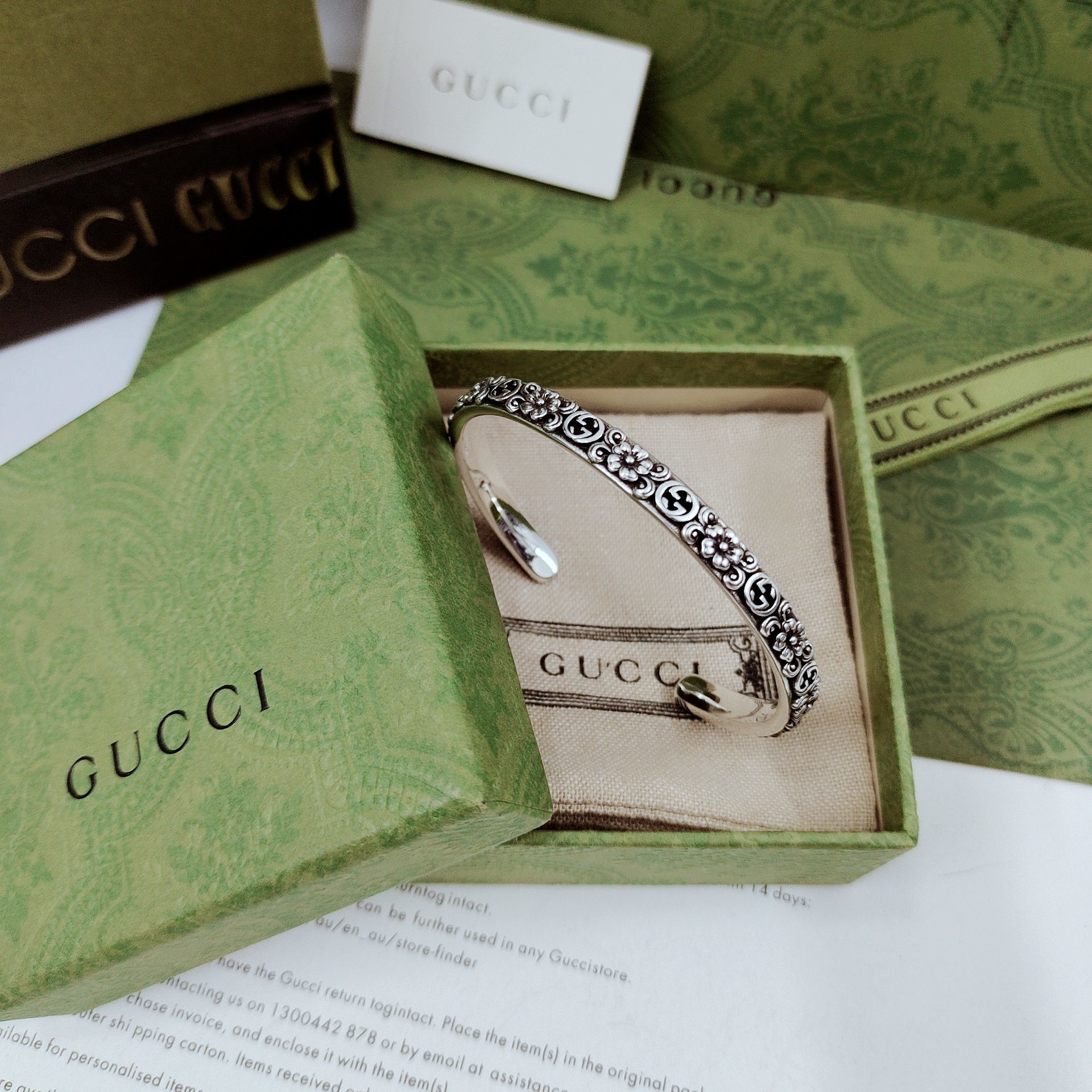 Gucci Premium Silver Bracelet – Timeless Elegance