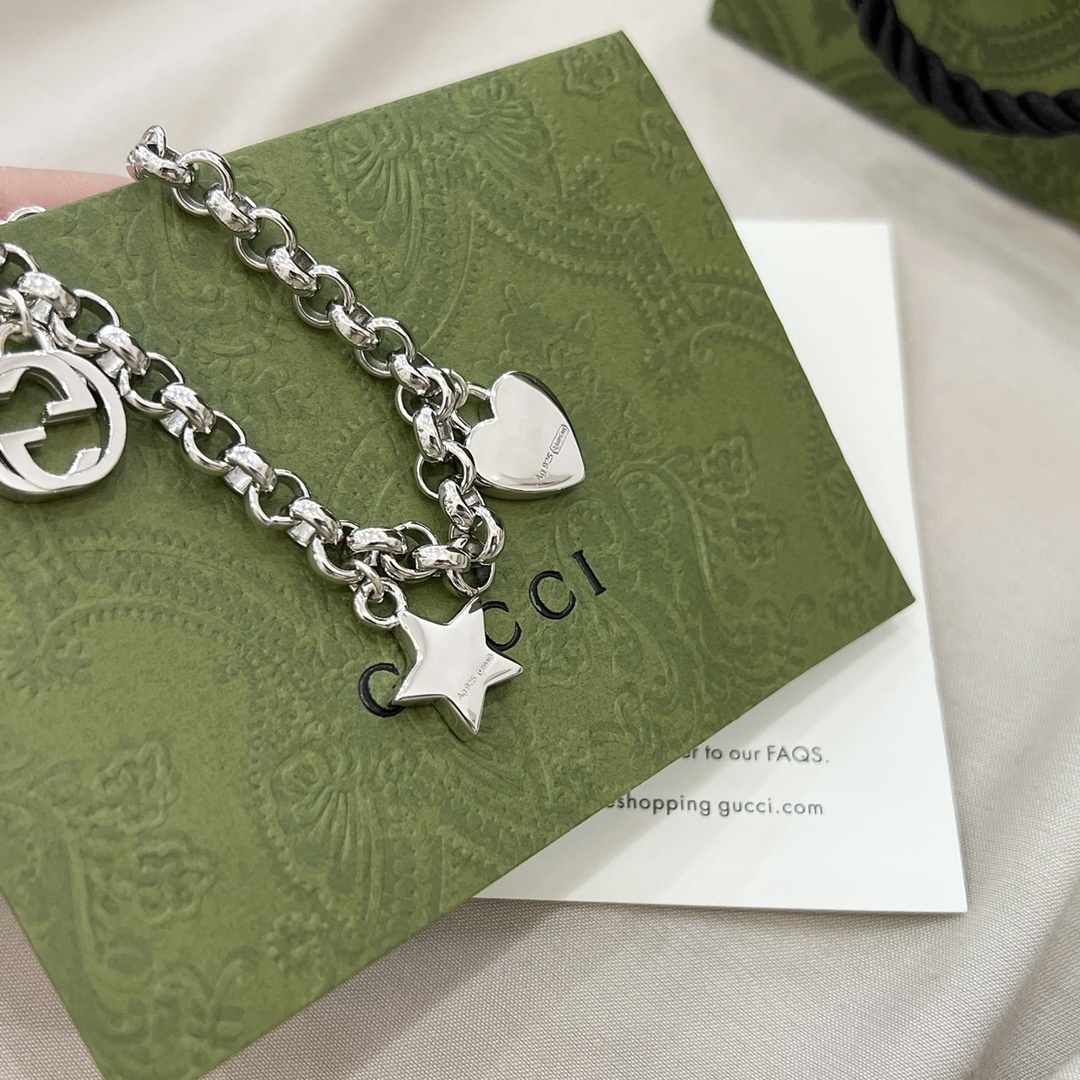 Gucci Charm Bracelet – Premium Quality Silver Finish