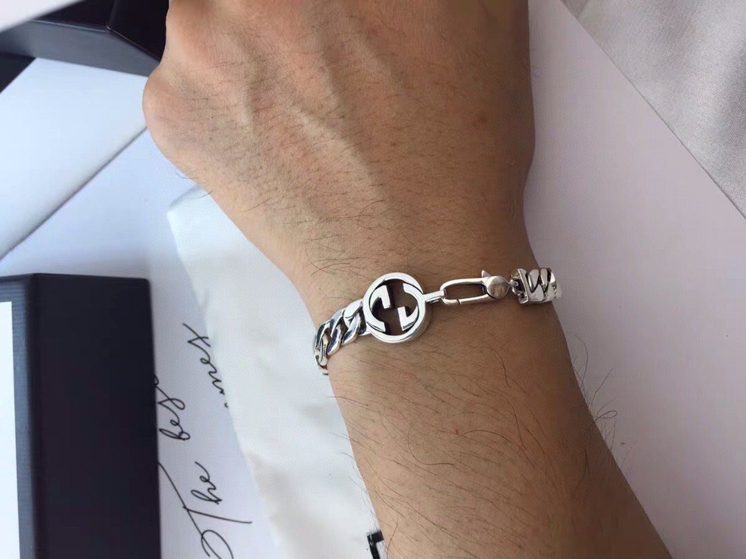 Gucci Interlocking G Chain Bracelet – Premium Quality