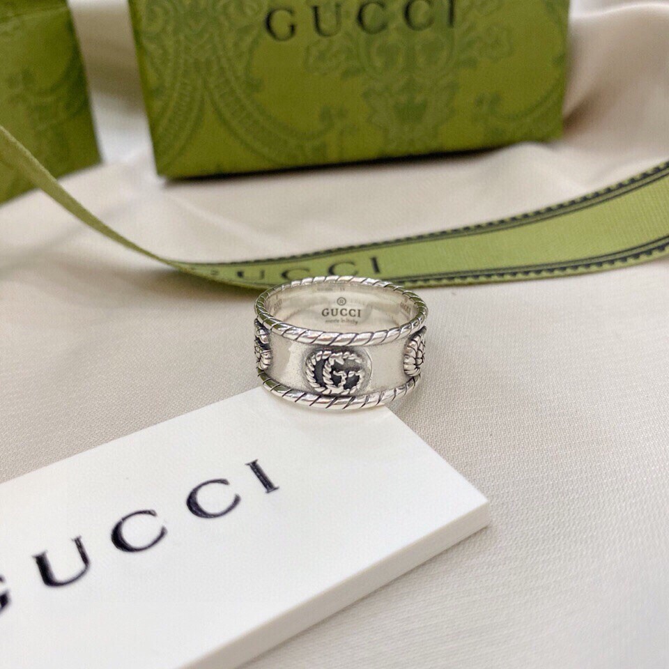 vintage Gucci Sterling Silver GG Ring