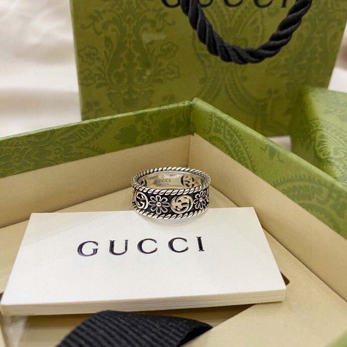 Gucci Silver Flower Ring interlocking