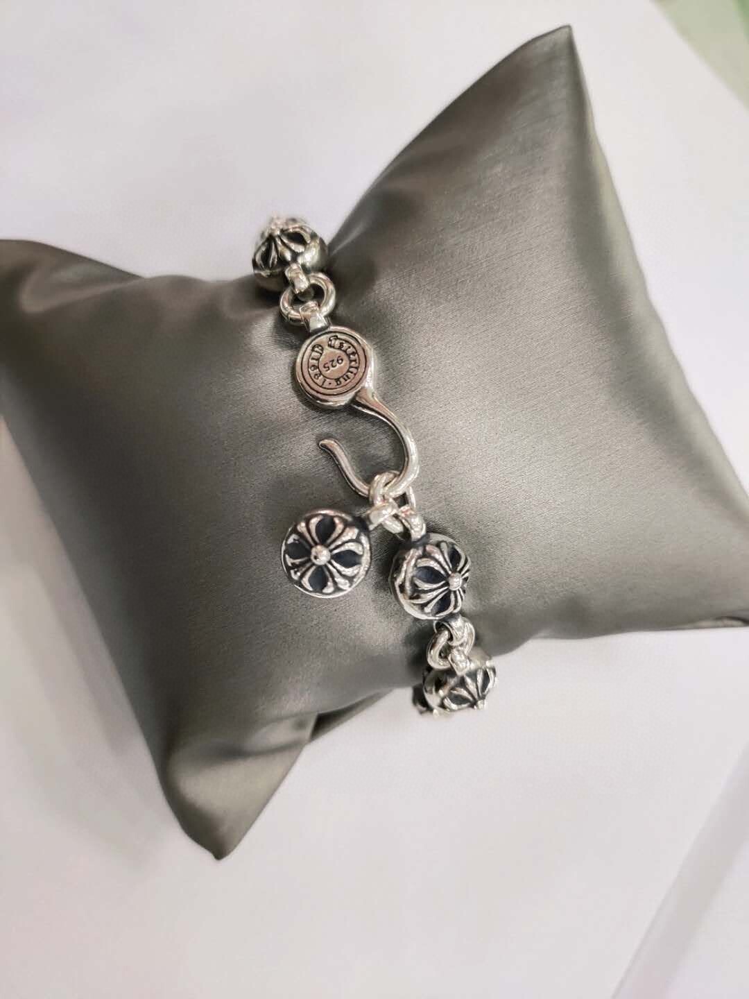 Premium Silver Floral Cross Bracelet – Timeless Elegance