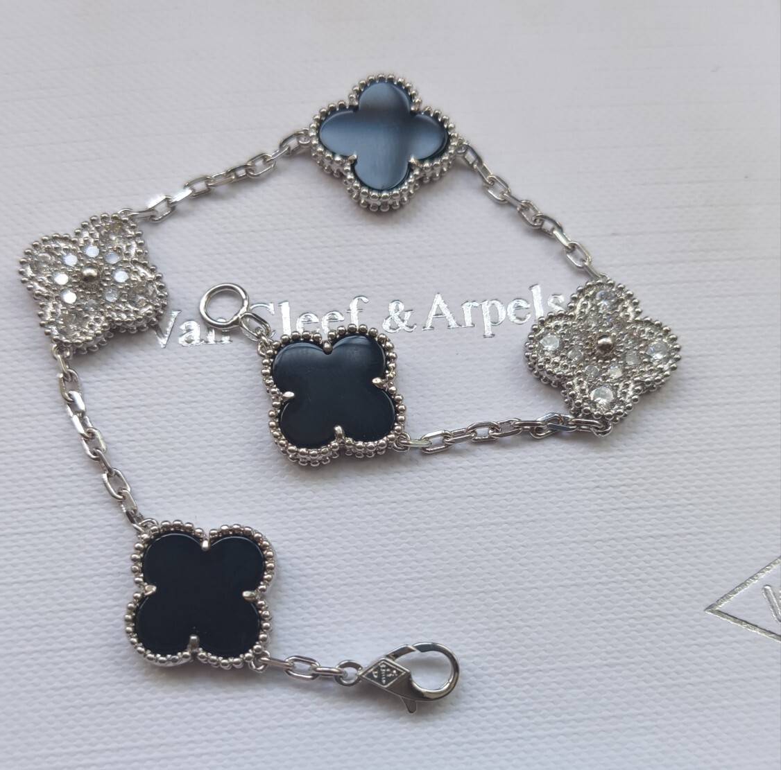 Premium Clover Bracelet – Sterling Silver & Onyx