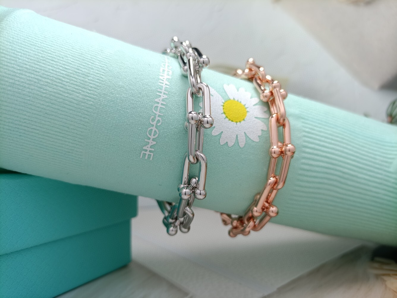 Premium Chain Link Bracelet – Silver & Rose Gold