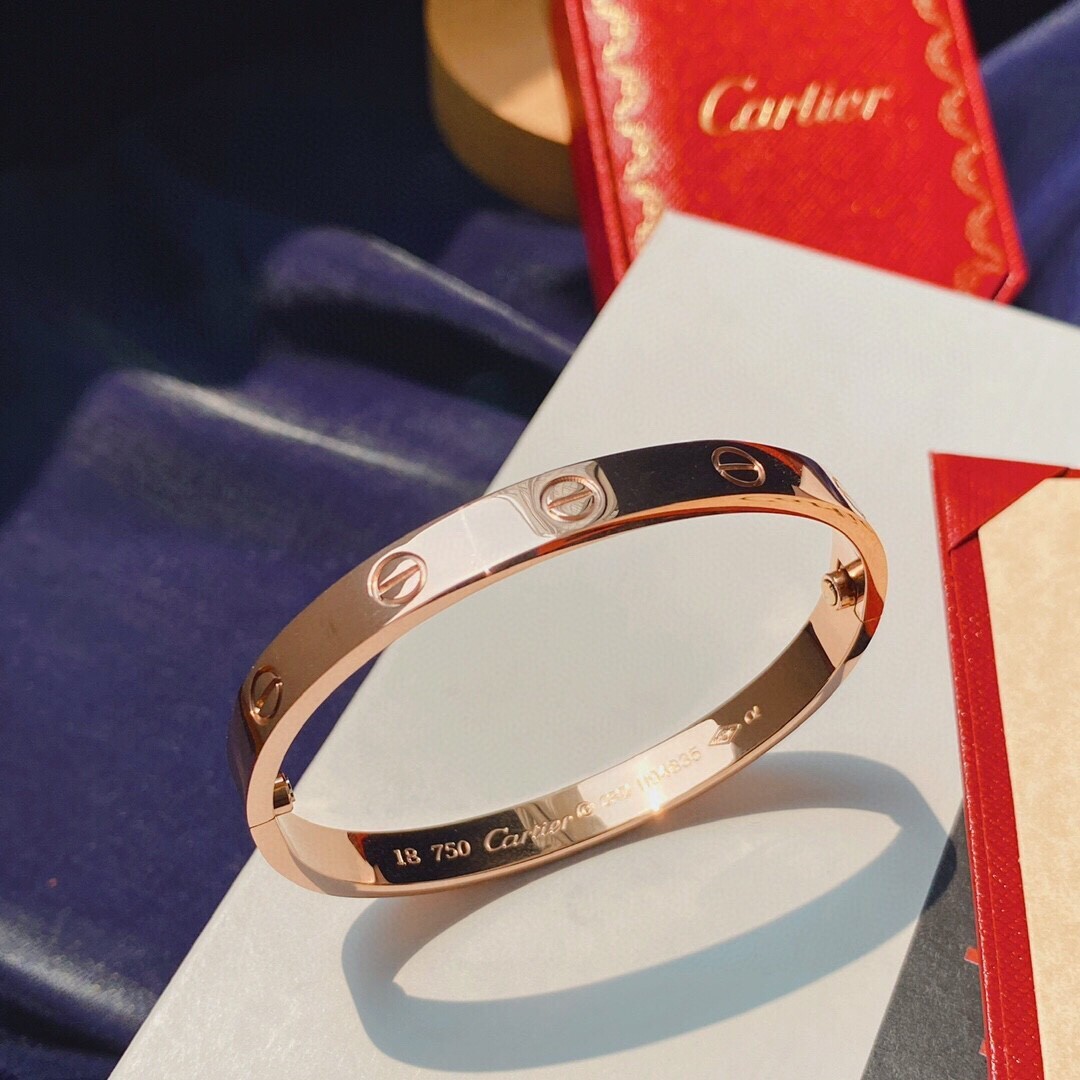 Cartier LOVE Bracelet – Premium Rose Gold