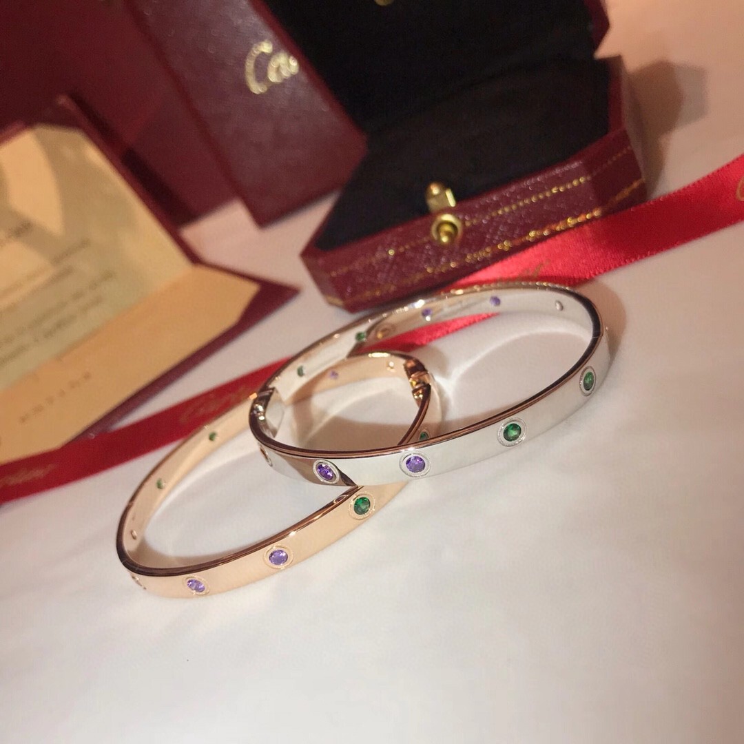 Premium Gemstone Bangle Bracelet – Elegant & Timeless