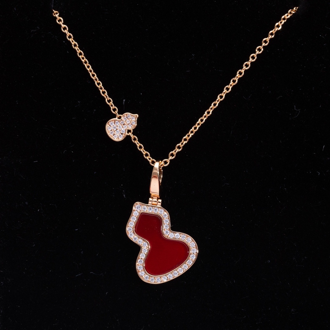 Qeelin Wulu Red Agate Necklace – Qeelin Wulu Red Agate Diamond