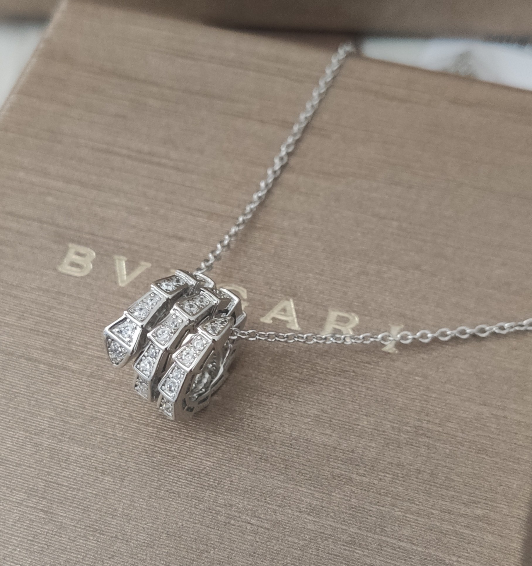 Serpenti Premium Bracelet – Exquisite Luxury