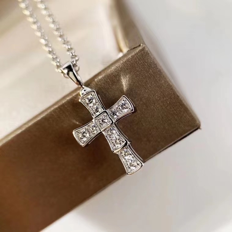 Bvlgari Diamond Cross Silver Necklace – Exquisite Pendant