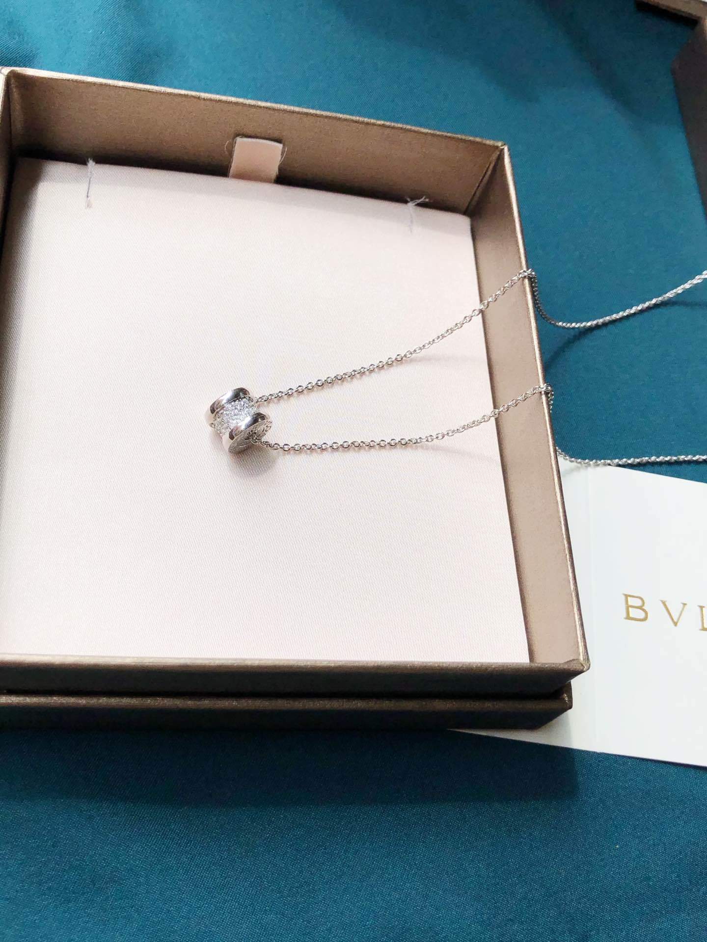 Bvlgari Silver Fiorever Pendant Necklace – Diamond Accent