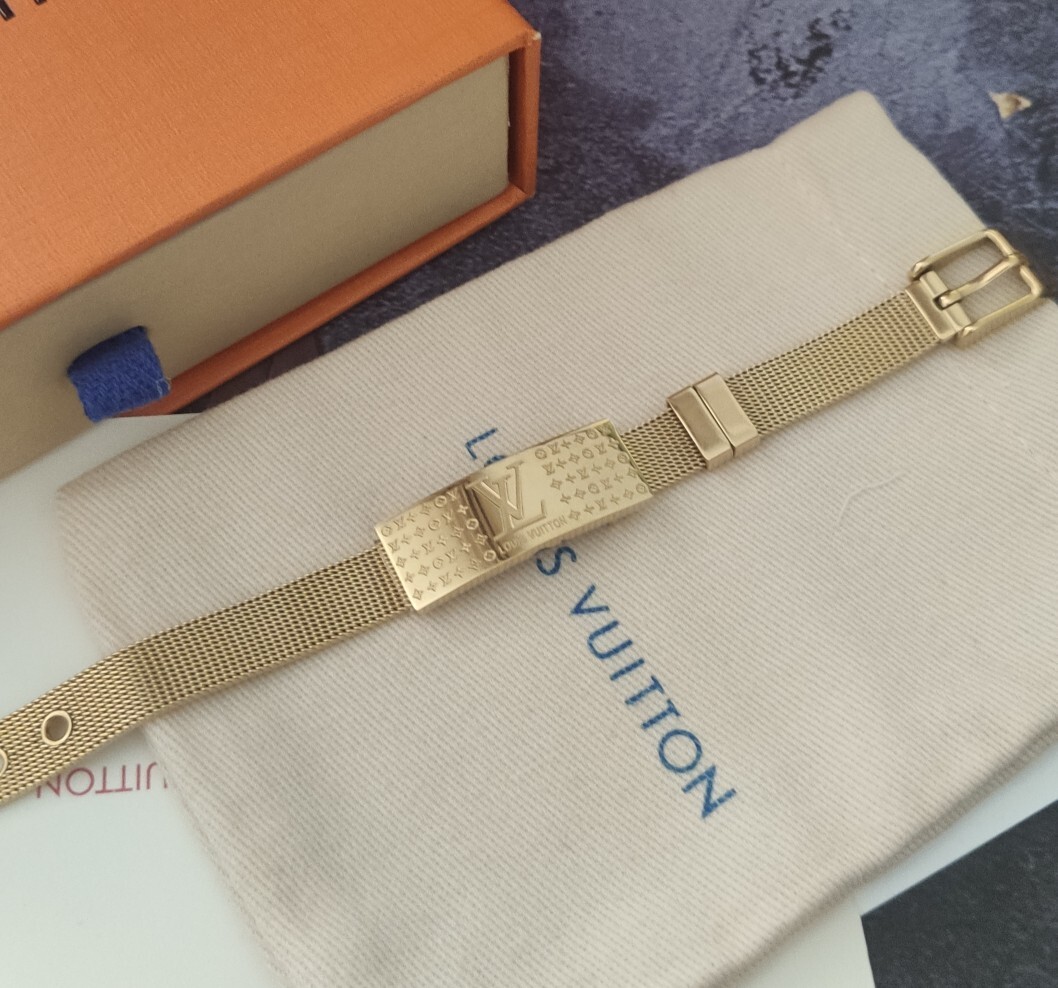 Luxury Gold Mesh Bracelet – Premium Quality