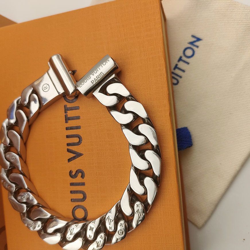 Premium Silver Chain Bracelet – Luxury Style