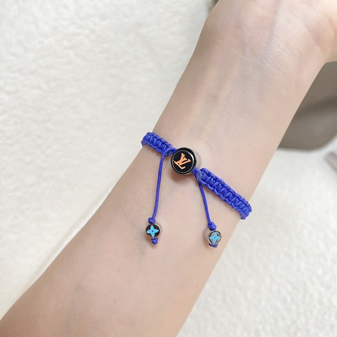 Luxury Braided Bracelet – Premium Quality Designer