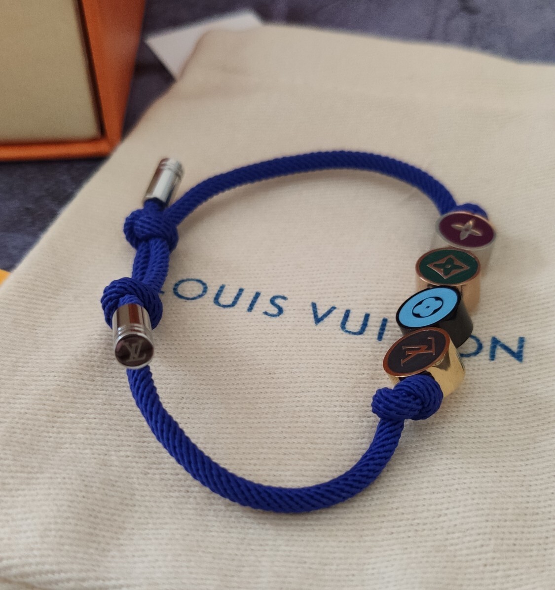Louis Vuitton Premium Bracelet – Stylish & Unique Design
