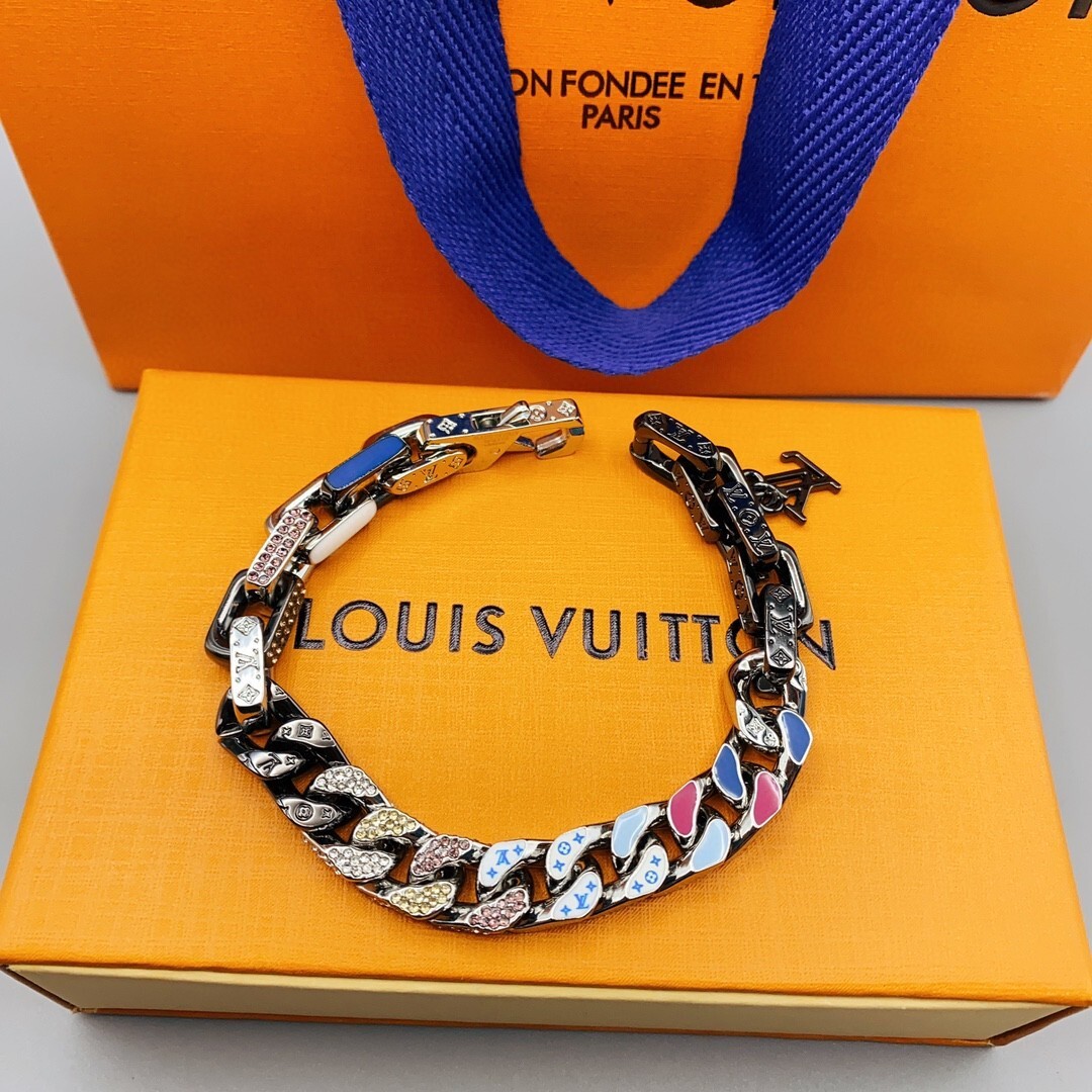 Louis Vuitton Premium Chain Bracelet – Limited Edition