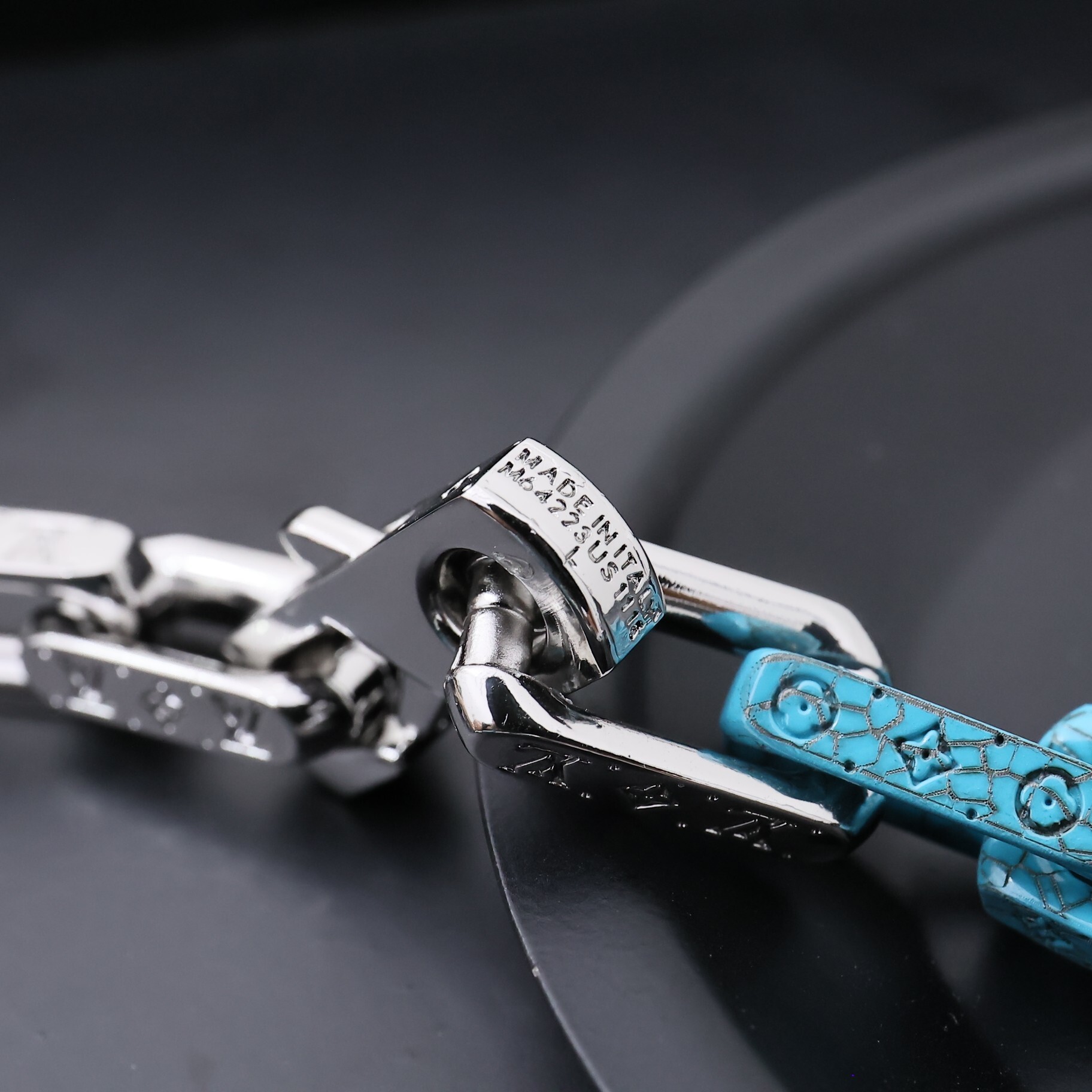 Premium Chain Bracelet – Modern Luxury