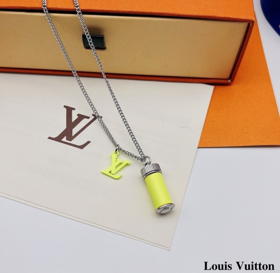 LV Silver Neon Pendant Necklace – Louis Vuitton Silver Chain Neon