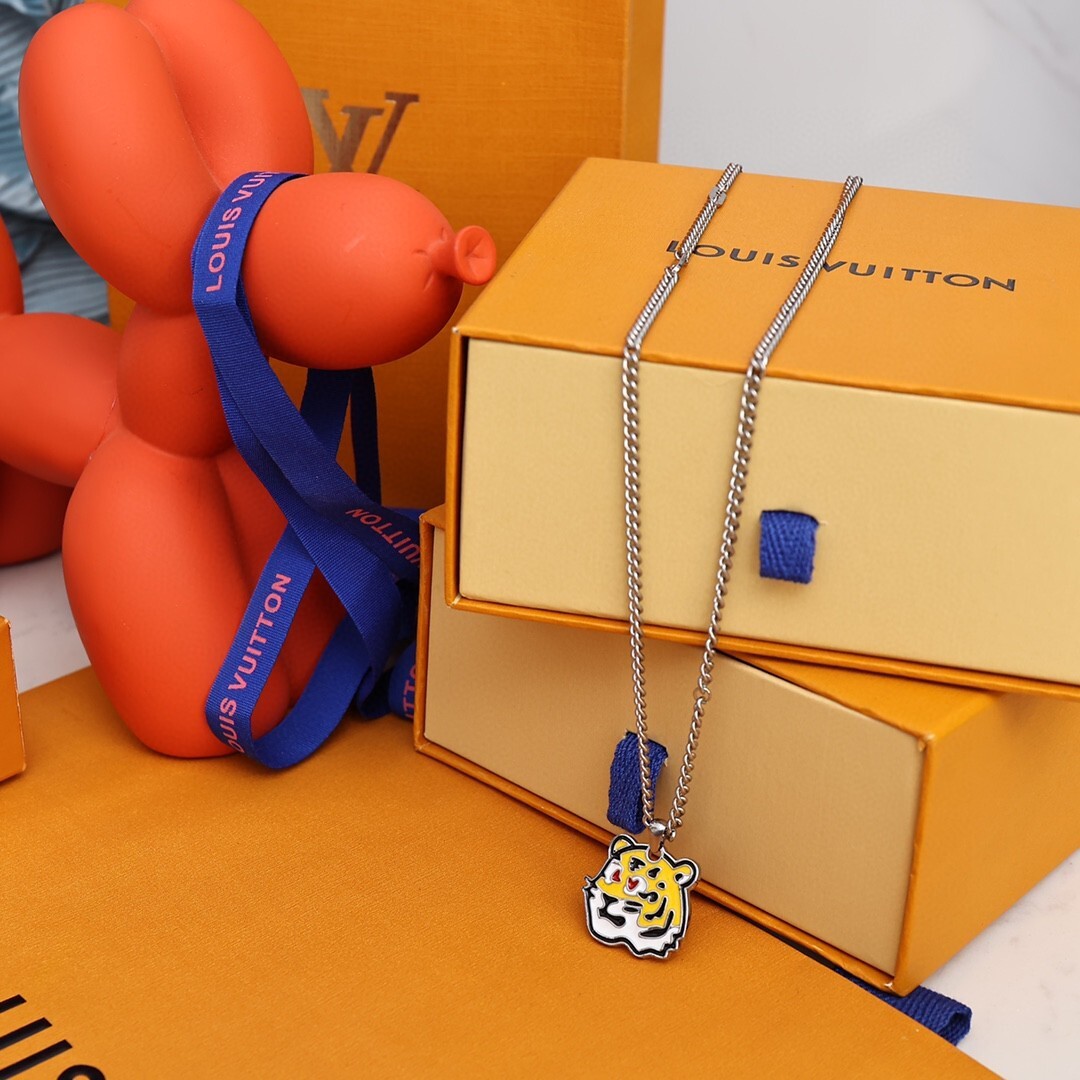 LV Silver Tiger Pendant Necklace – Limited Edition