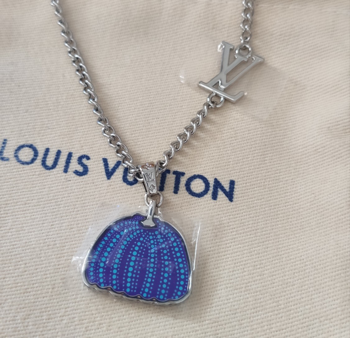 Louis Vuitton Blue Pumpkin Necklace – Louis Vuitton Silver Chain Blue