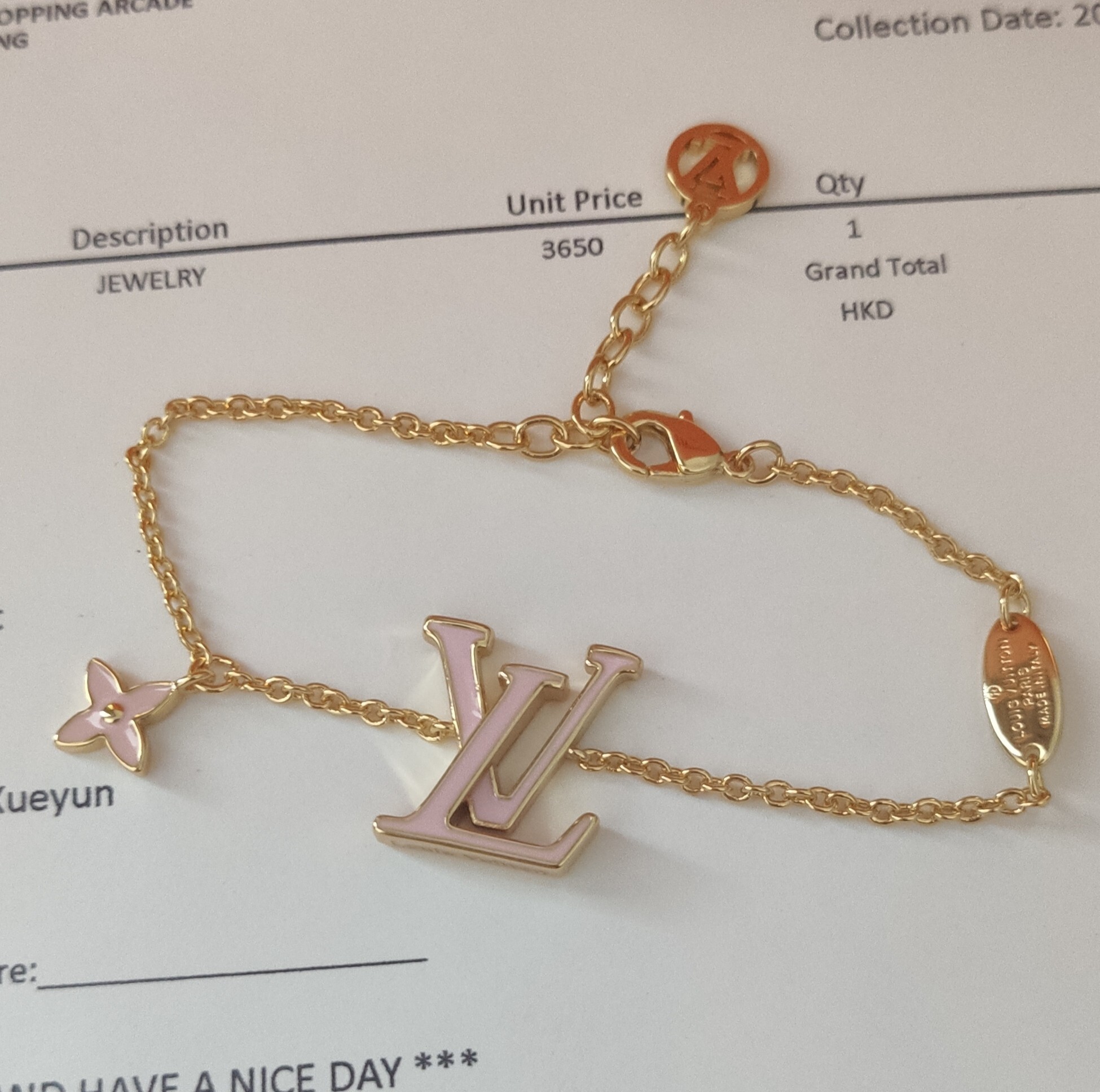 Luxury LV Charm Bracelet – Premium Gold Finish